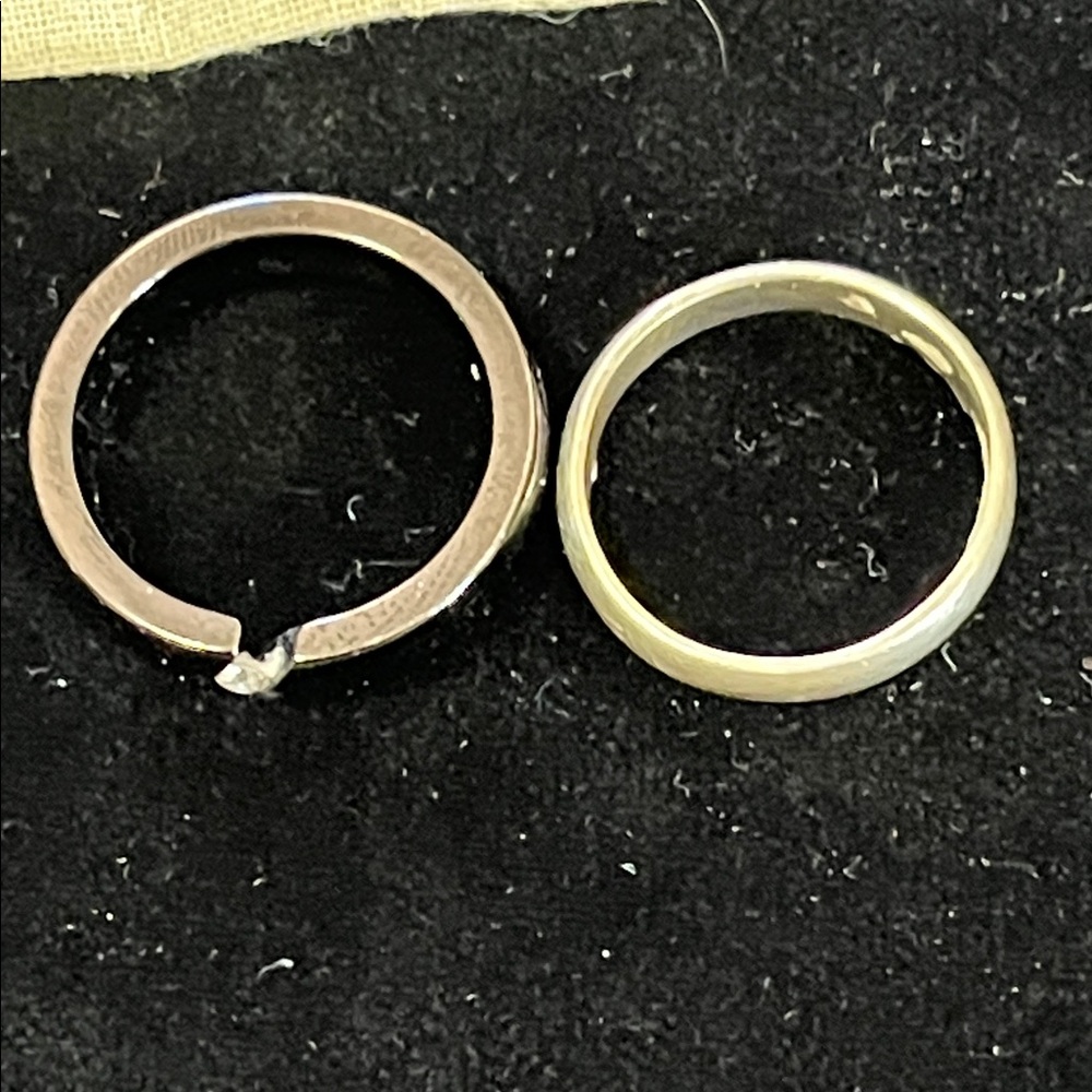 Titanium Men's Dual-Tone Rings